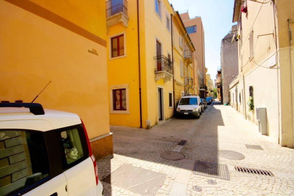 Hotel Amsicora 8 Olbia Exterior foto
